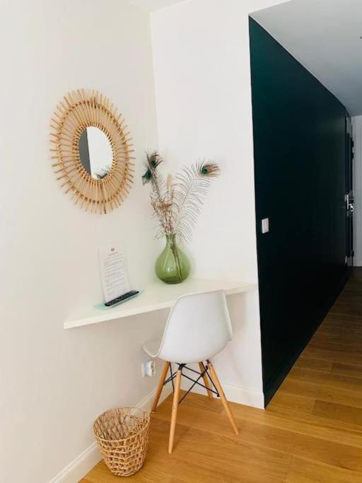 Maison D'Hotes, Terrasse & Jacuzzi En Plein Centre Бордо Екстериор снимка